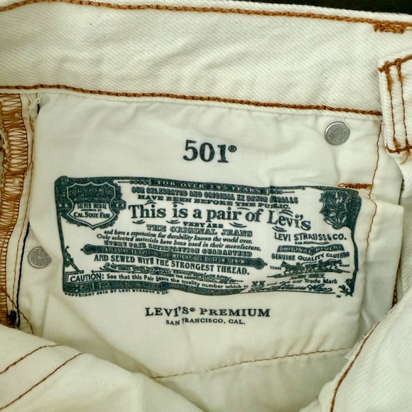 New! Levi's Premium 501 high rise white jean shorts size 26 - Picture 4 of 4